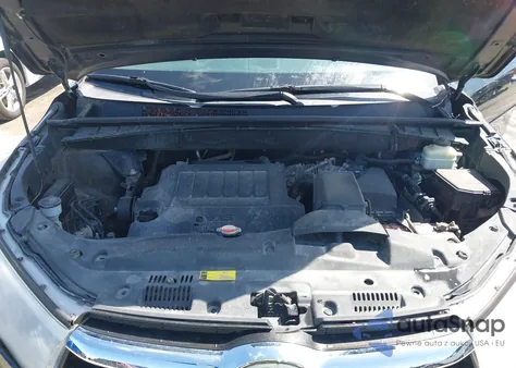 2015 Toyota Highlander Limited Platinum V6 from USA, damaged, VIN 5TDDKRFH4FS209616